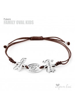 Family "OVAL & KIDS"