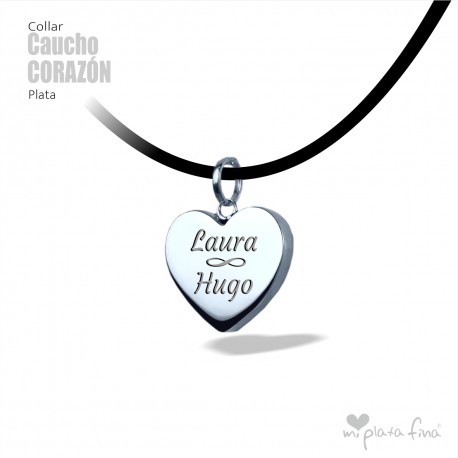 Collar CORAZÓN caucho 3D