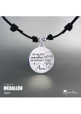 COLGANTE MEDALLÓN GRABADO NOMBRES FIN DE CURSO