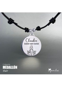 COLGANTE MEDALLÓN GRABADO NOMBRES FIN DE CURSO