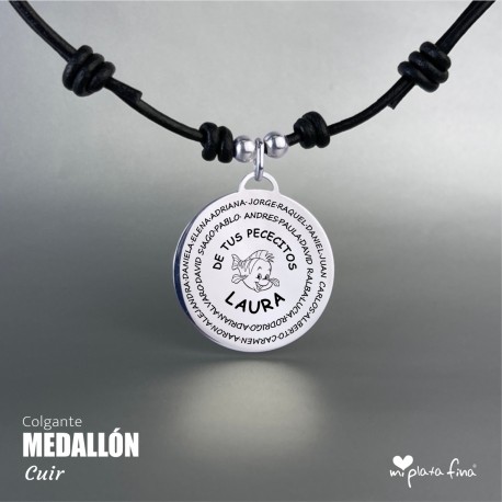 COLGANTE MEDALLÓN GRABADO NOMBRES FIN DE CURSO